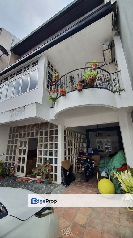 [SPACIOUS] 3 Storey Superlink Taman Tar Terrace Up For Sale, Selangor, Ampang