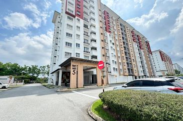 Seri Jati Apartment