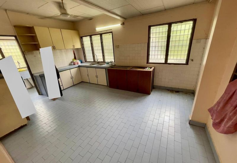 Seksyen 17, Shah Alam