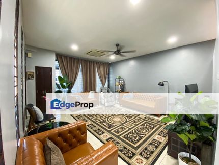 [RENOVATED END LOT] Double Storey Superlink at Laman Glenmarie, Selangor, Glenmarie