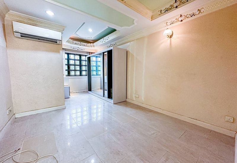 Taman Lembah Keramat AU5