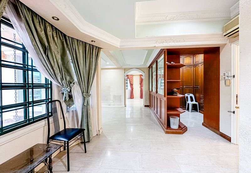 Taman Lembah Keramat AU5