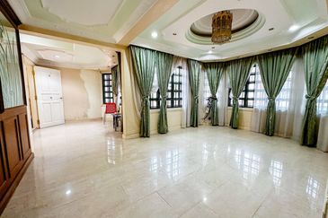 Taman Lembah Keramat AU5