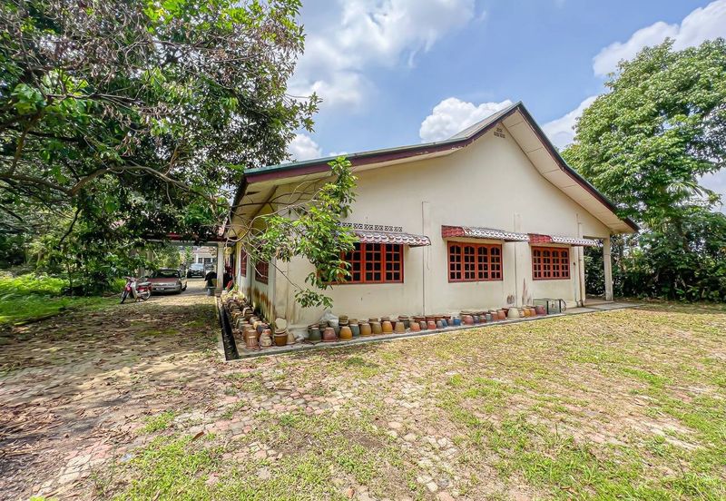 [TANAH PERTANIAN] Bungalow Lorong Orkid Kuang Selangor