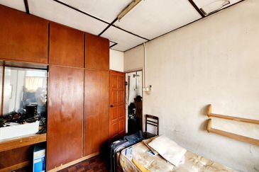 Seksyen 10, Shah Alam