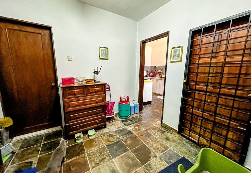 Jalan Ukay Perdana 4/2