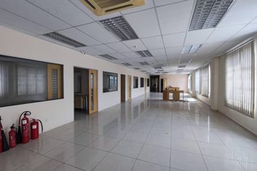 Bukit Jelutong Industrial Park