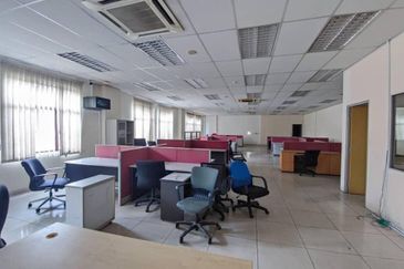 Bukit Jelutong Industrial Park