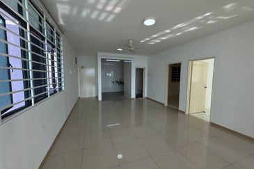 Vista Alam Serviced Apartment