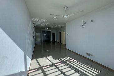 Vista Alam Serviced Apartment