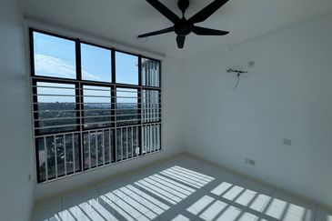 Vista Alam Serviced Apartment