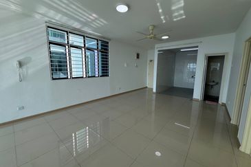 Vista Alam Serviced Apartment
