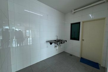Vista Alam Serviced Apartment