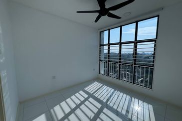 Vista Alam Serviced Apartment