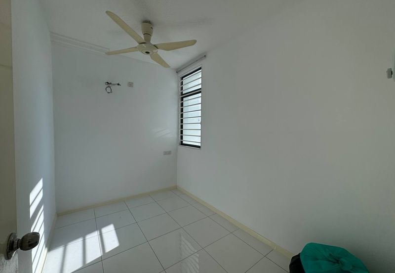 Vista Alam Serviced Apartment