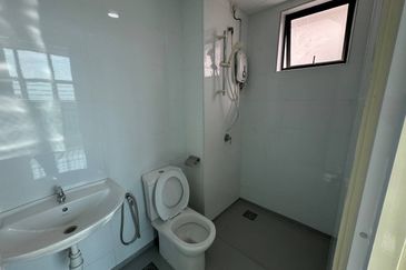Vista Alam Serviced Apartment