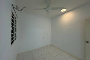 Vista Alam Serviced Apartment