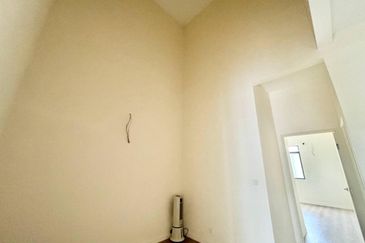 Monet Springtime @ Sunsuria City