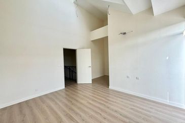 Monet Springtime @ Sunsuria City