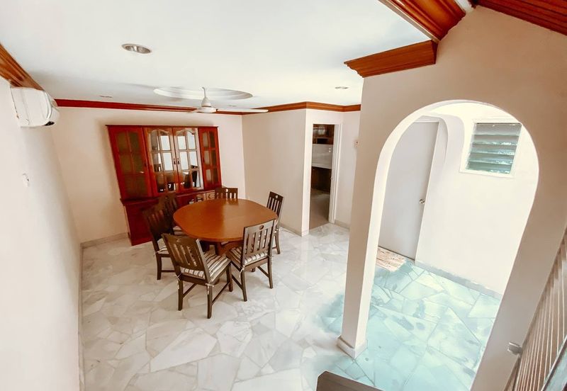 Jalan Taman Bukit Desa