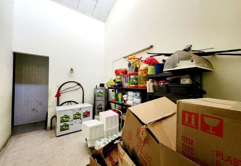 Seksyen 4, Shah Alam