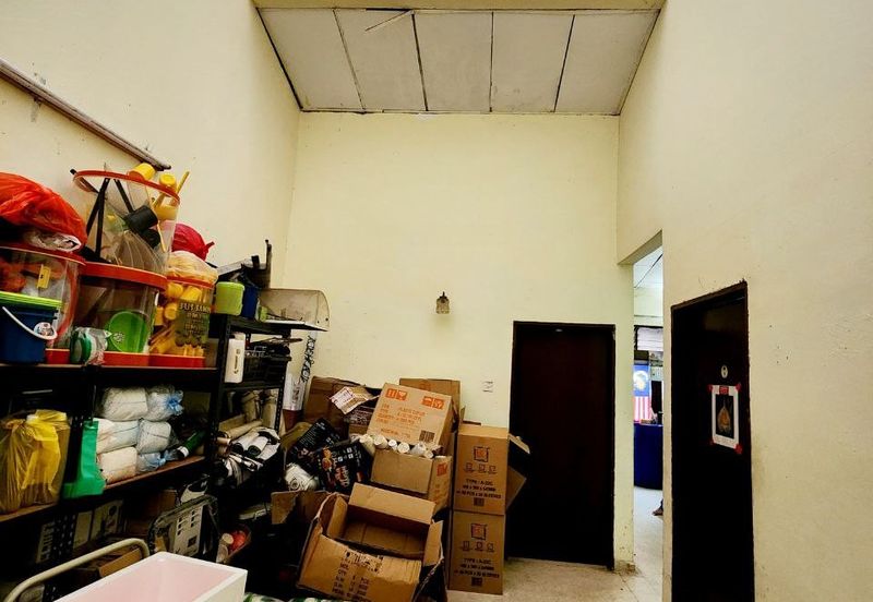 Seksyen 4, Shah Alam