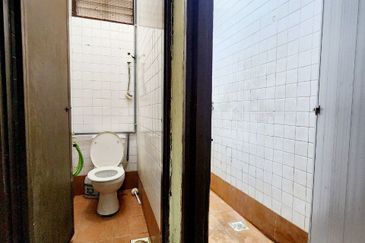 Seksyen 4, Shah Alam