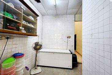 Seksyen 4, Shah Alam