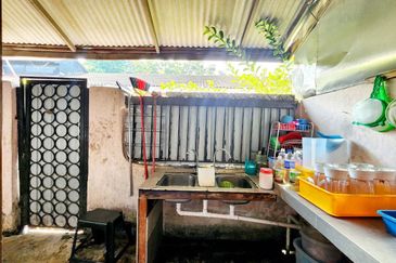 Seksyen 4, Shah Alam