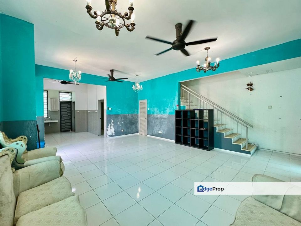 [END LOT] Double Storey Terrace Petunia Bandar Bukit Raja Klang, Selangor, Klang