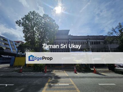 [END LOT] 3 Storey Shoplot Taman Sri Ukay Ampang, Selangor, Ampang