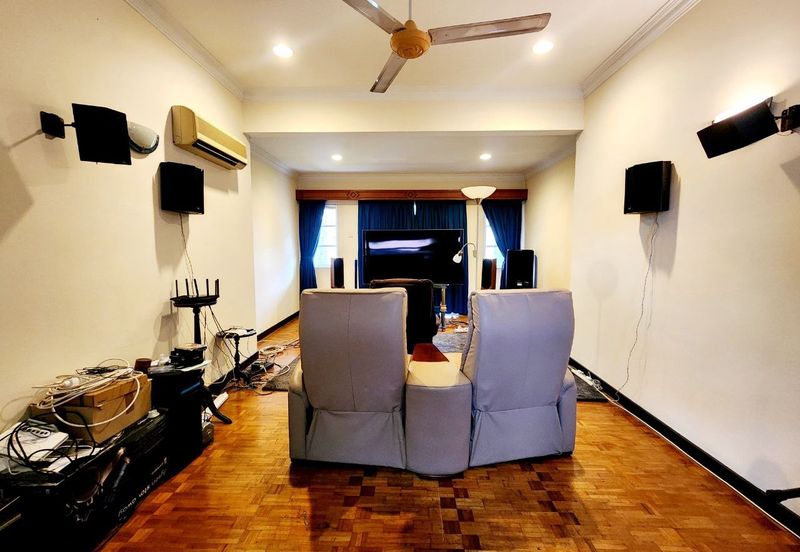 KGSAAS Golf Club, Seksyen 13