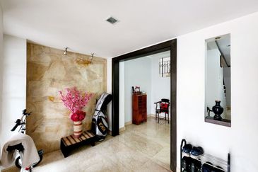 [FULLY EXTENDED] Double Storey Terrace Jalan Adang Bukit Jelutong Shah Alam