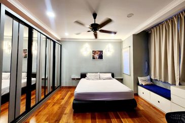 [FULLY EXTENDED] Double Storey Terrace Jalan Adang Bukit Jelutong Shah Alam