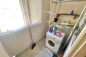 Seri Maya Condominium