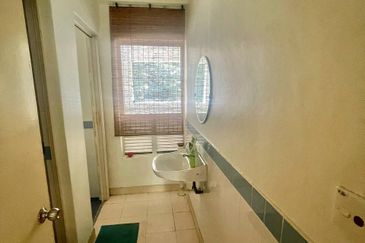 Seri Maya Condominium