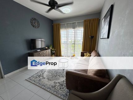 [PARTIAL FURNISHED] RSKU Townhouse Laman Impian Bandar Botanic Klang, Selangor, Klang