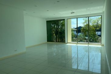 Temasya Glenmarie (Commercial)