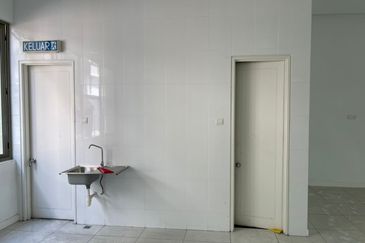 Temasya Glenmarie (Commercial)