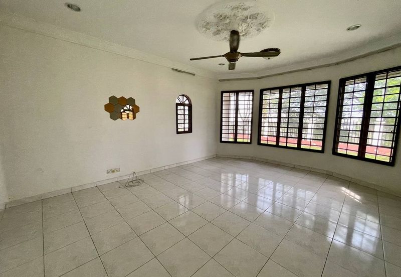 Seksyen 2, Shah Alam