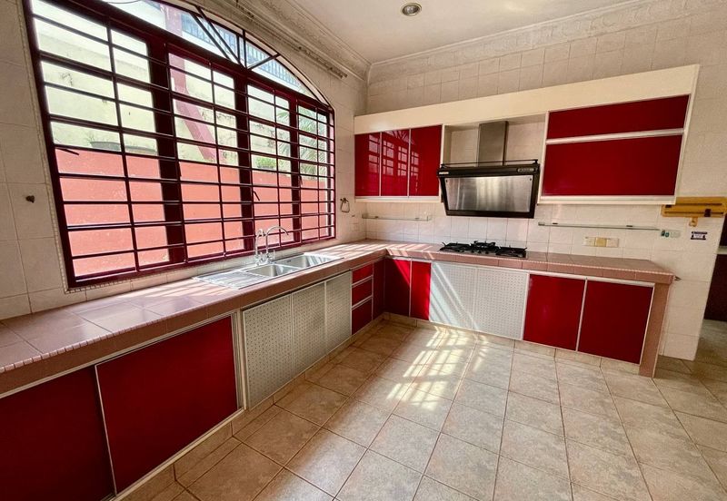 Seksyen 2, Shah Alam