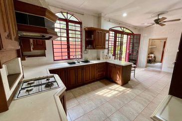 Seksyen 2, Shah Alam