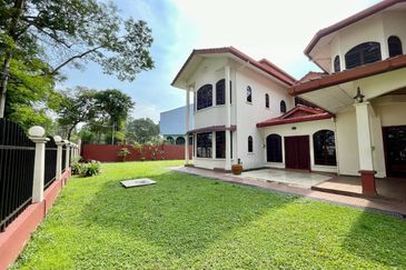 Seksyen 2, Shah Alam