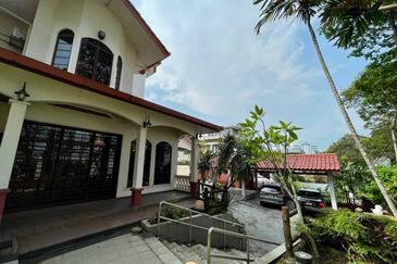 Seksyen 2, Shah Alam