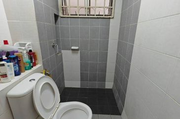 Seri Intan Apartment