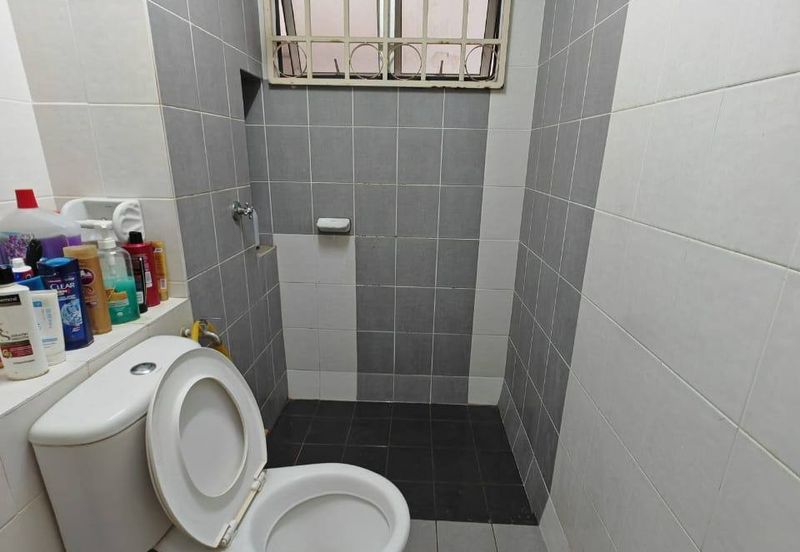 Seri Intan Apartment