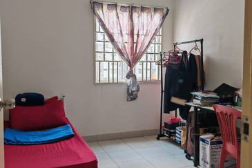 Seri Intan Apartment