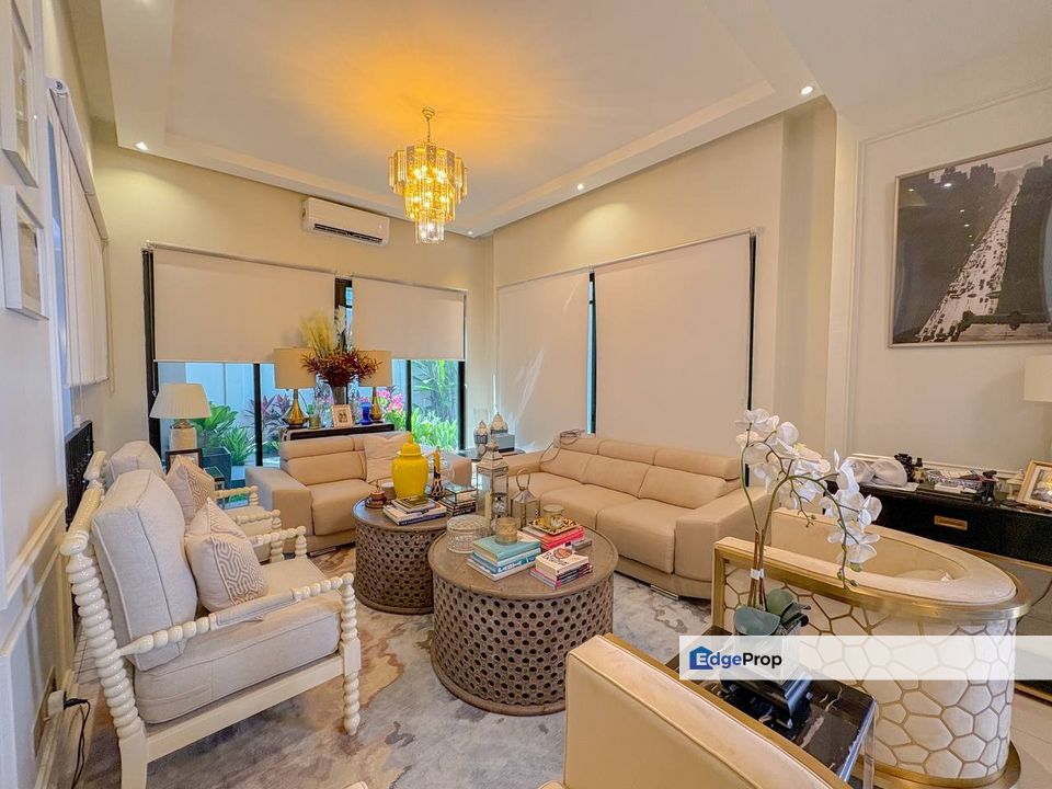 AVANTI RESIDENCES Double Storey Semi-D Seksyen U17 Shah Alam, Selangor, Sungai Buloh