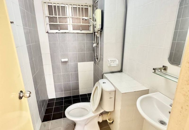 Seri Intan Apartment