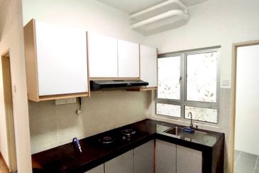 Pangsapuri Jenderam Indah